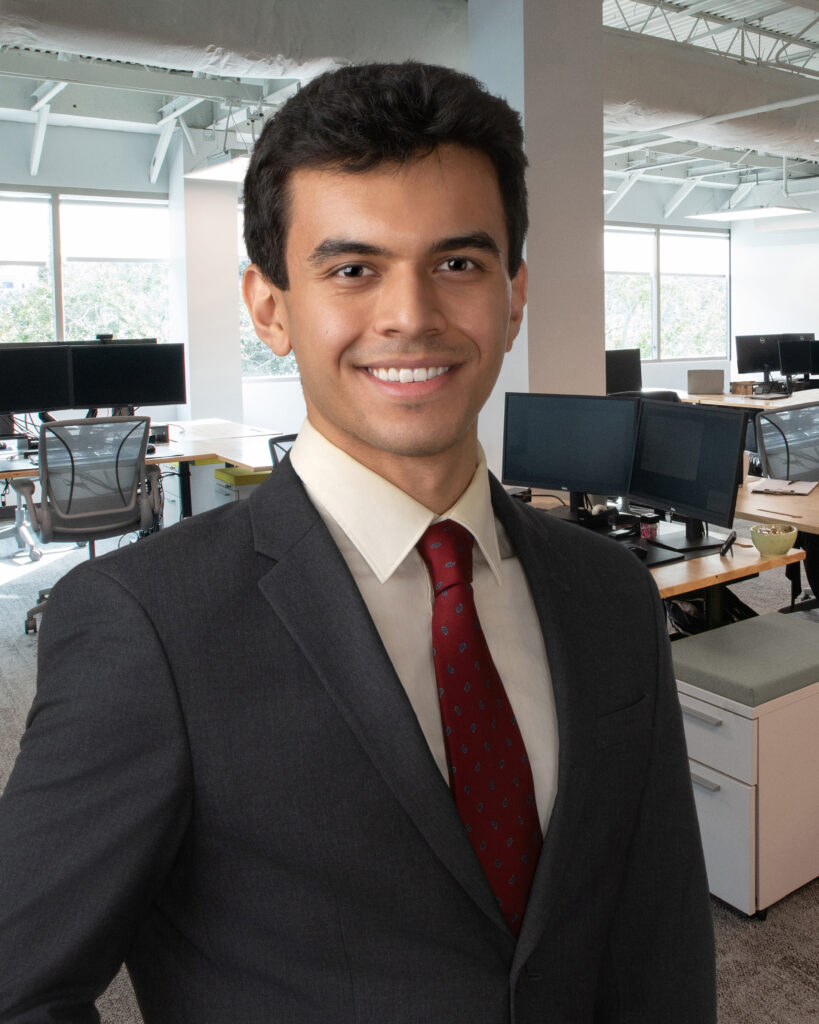 Ata Geldimuradov Associate Data Scientist